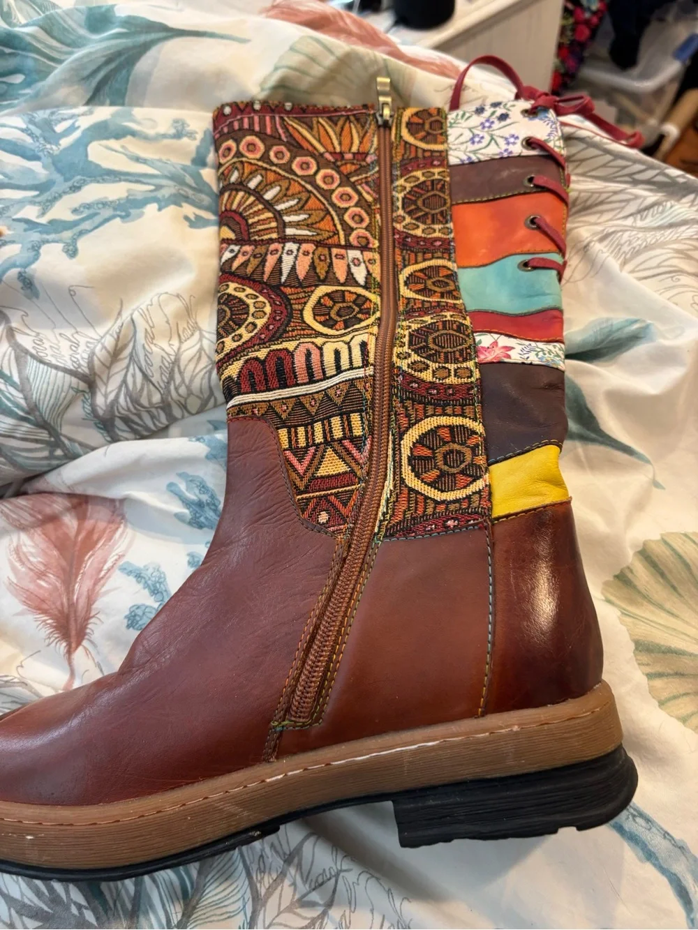 Patchwork Boots from Socofy ZIP UP